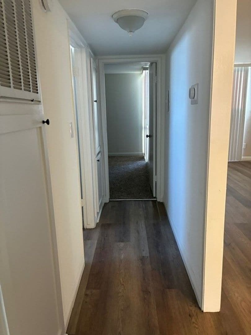 Valley Village Apartment: 12024 Kling Street