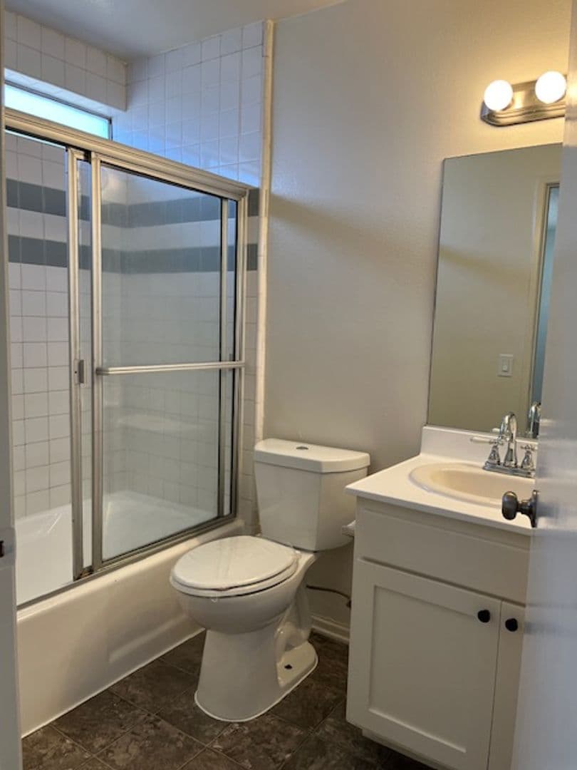 Canoga Park Townhome: 21030 Gresham Street