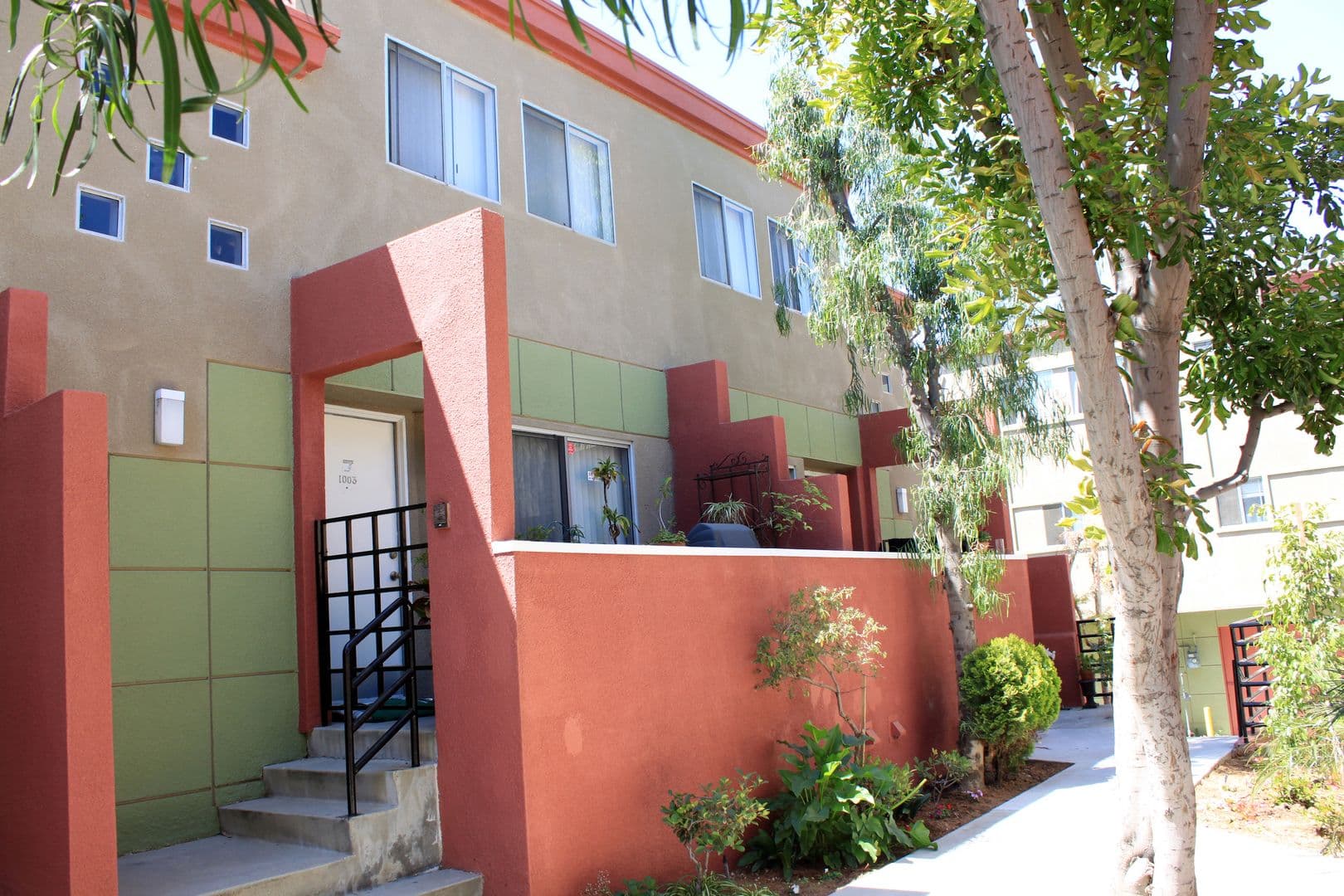 Canoga Park Townhome: 21030 Gresham Street