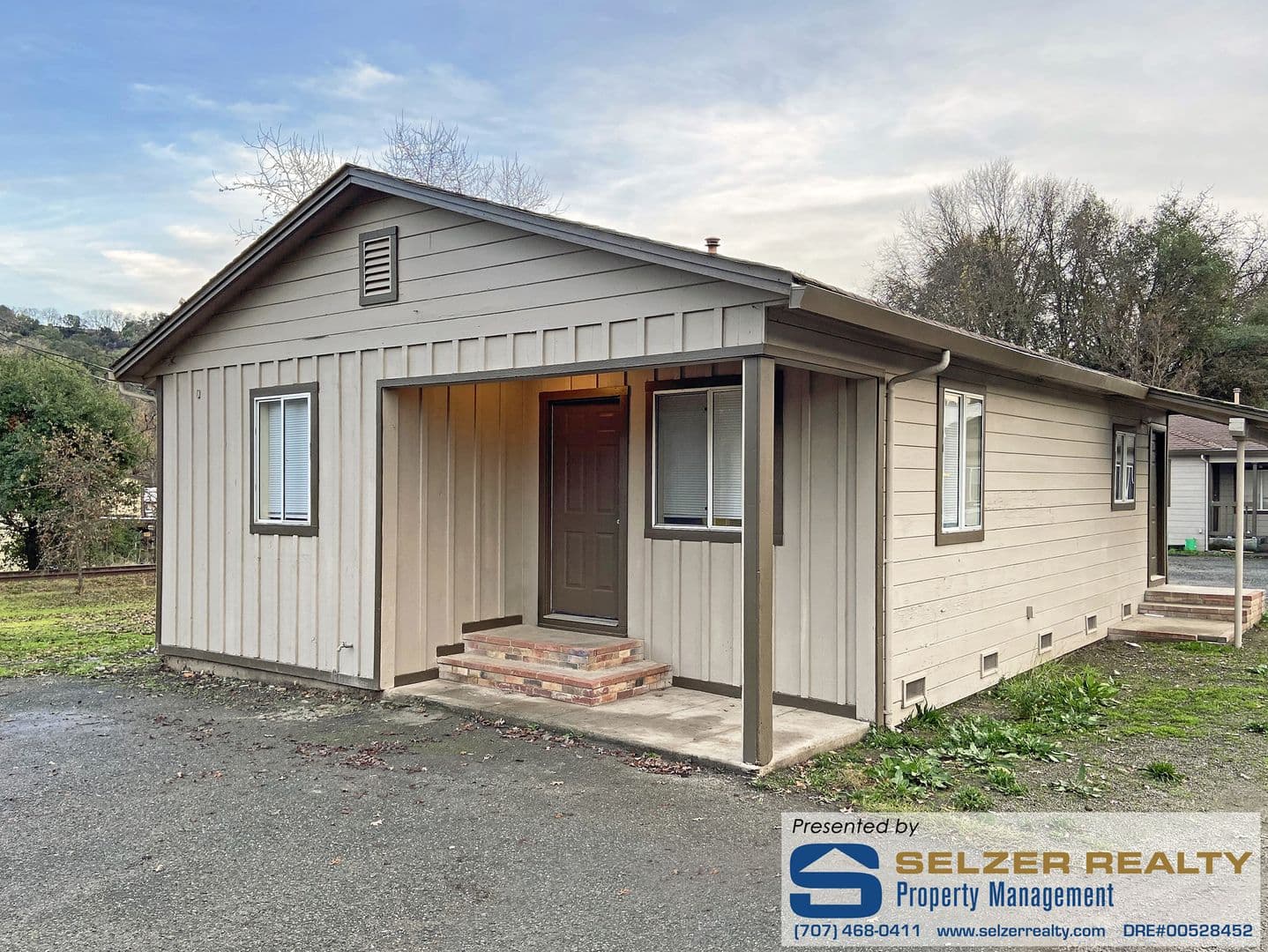 Ukiah Apartment: 6149 N. State St.