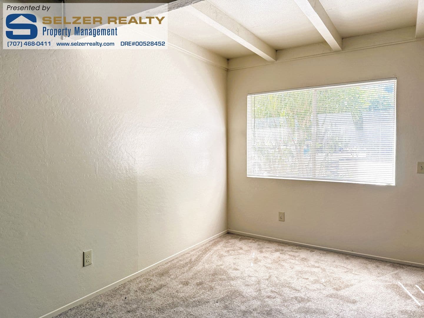 Ukiah Apartment: 385 El Rio Ct.