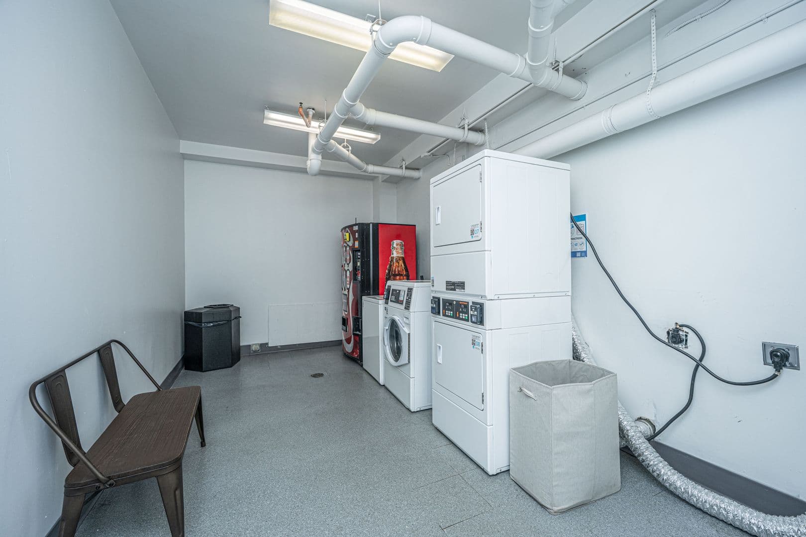 Charleston Apartment: 1000 King Street