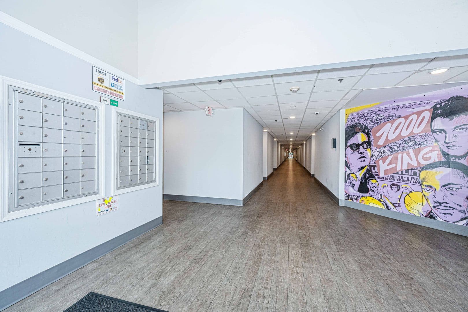 Charleston Apartment: 1000 King Street
