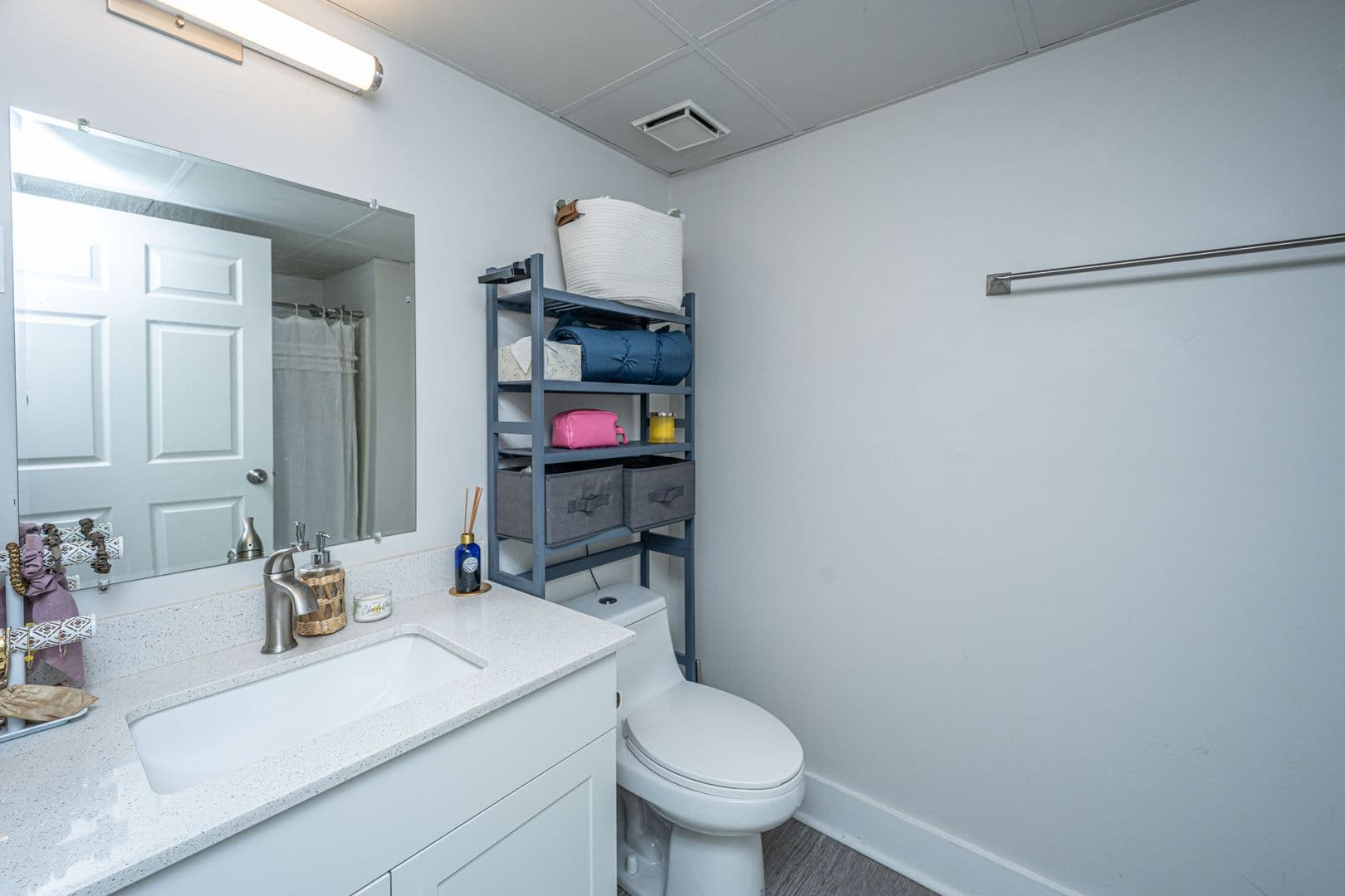 Charleston Apartment: 1000 King Street