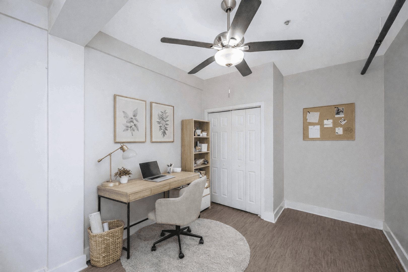 Charleston Apartment: 1000 King Street