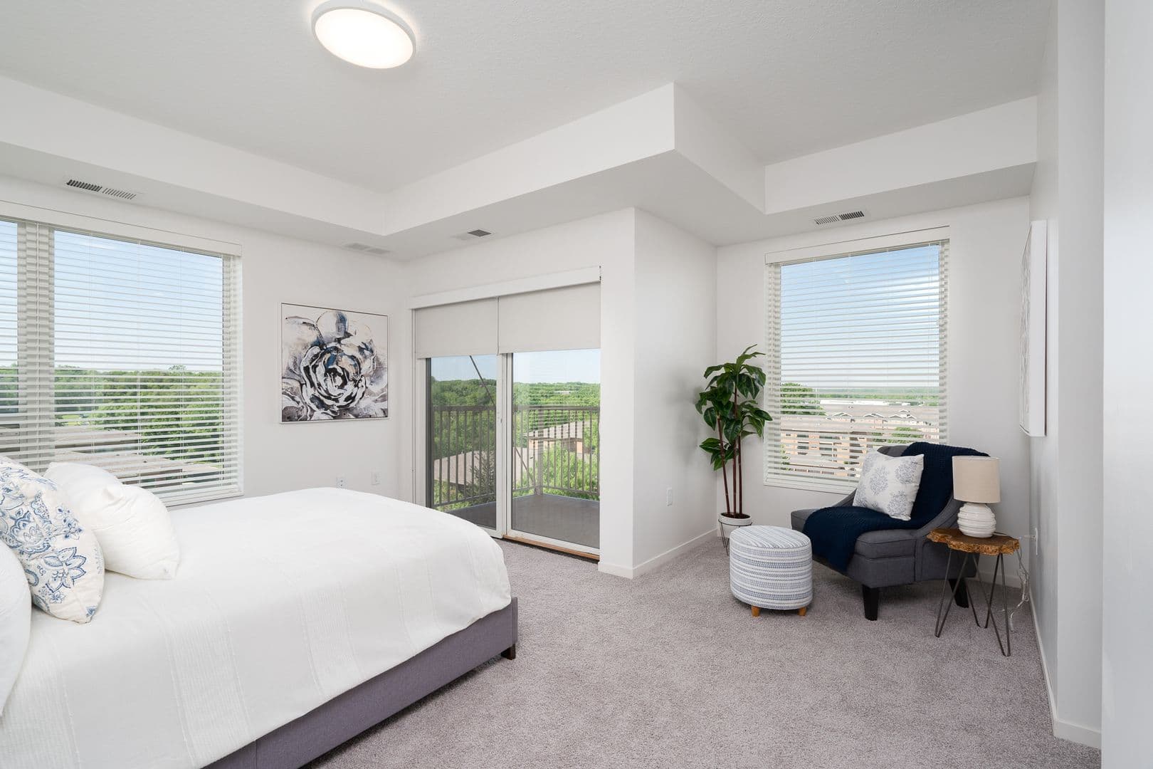 Eagan Apartment: 3810 Ballantrae Road
