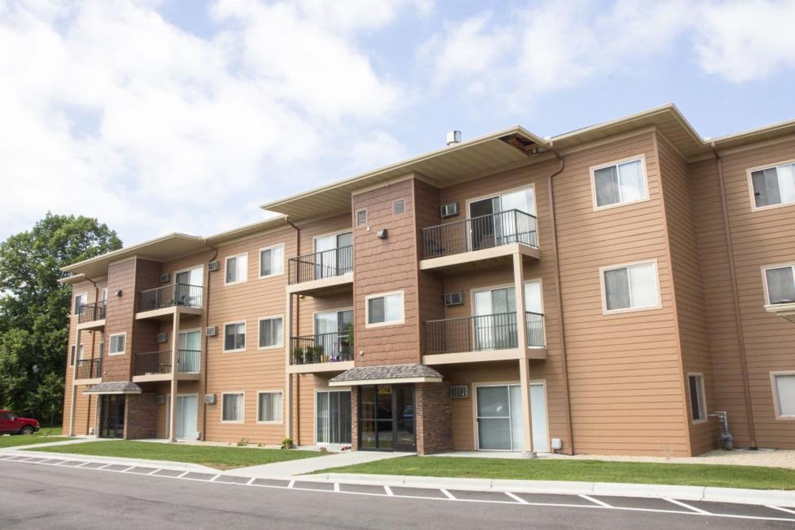 Eagan Apartment: 3800 Ballantrae Road