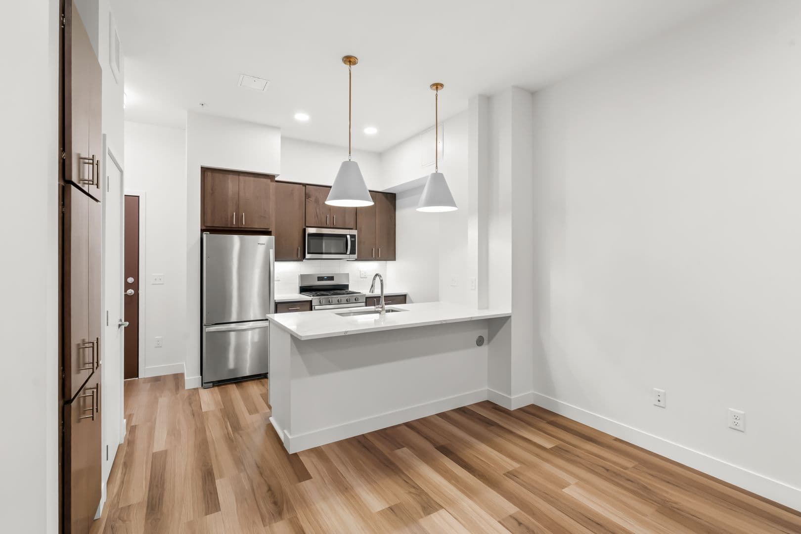Minneapolis Apartment: 115 2nd Ave South