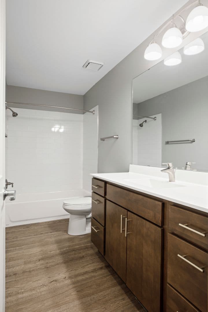 Eagan Apartment: 3800 Ballantrae Road