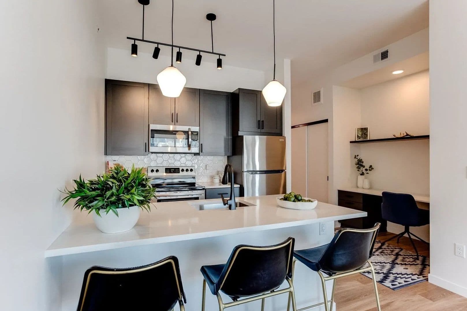 Minneapolis Apartment: 47 Spruce Place