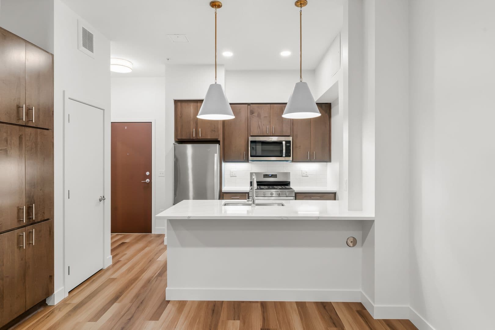 Minneapolis Apartment: 115 2nd Ave South