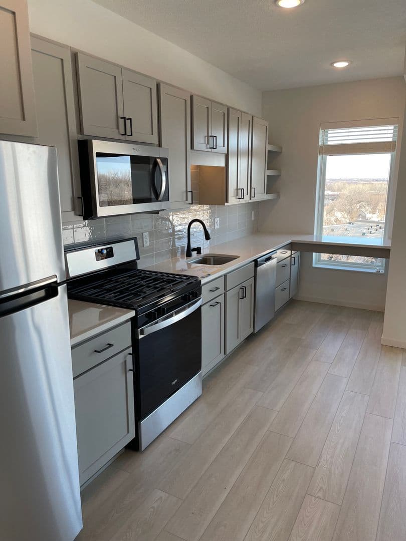 Eagan Apartment: 3810 Ballantrae Road