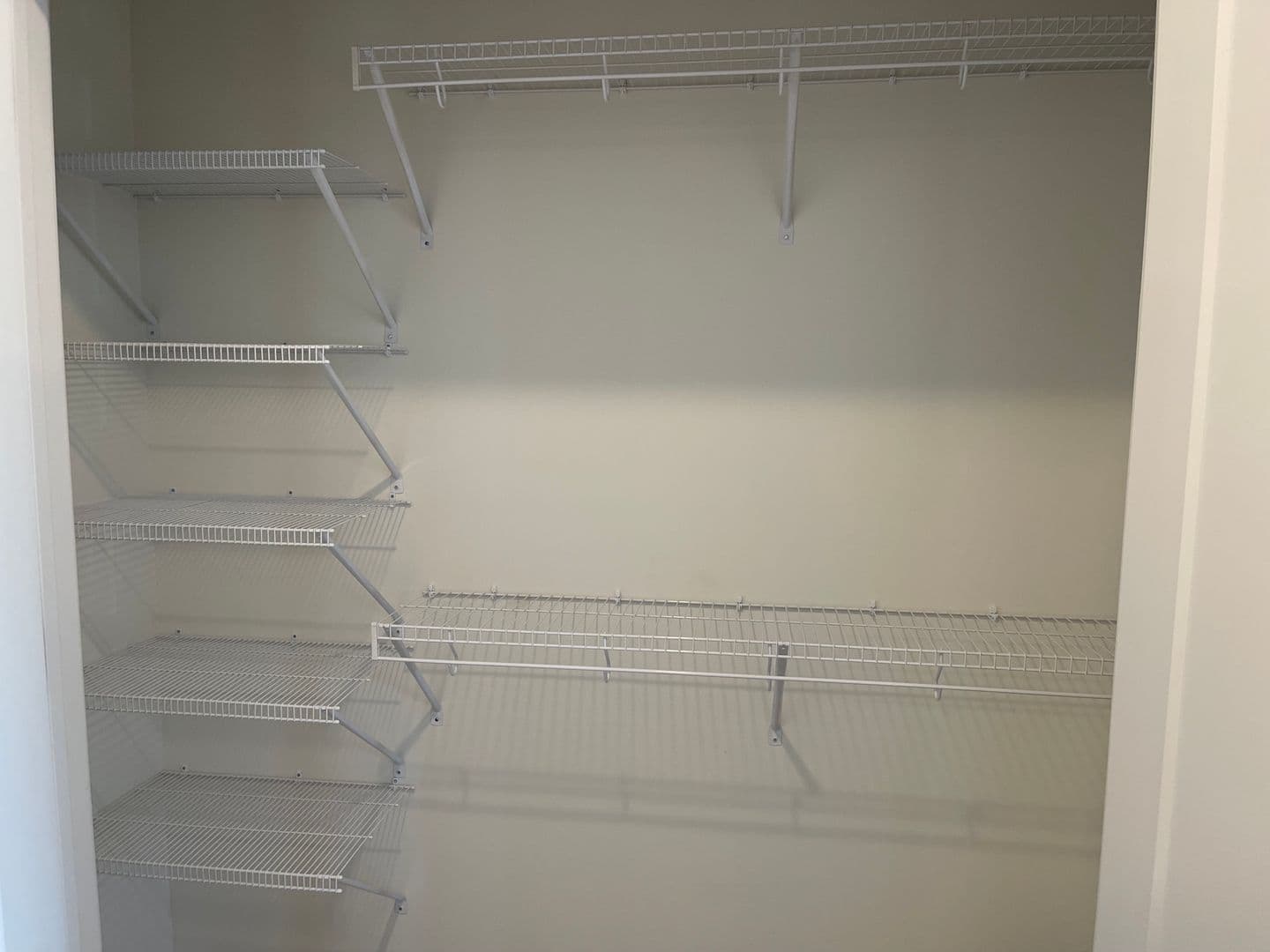 Eagan Apartment: 3810 Ballantrae Road