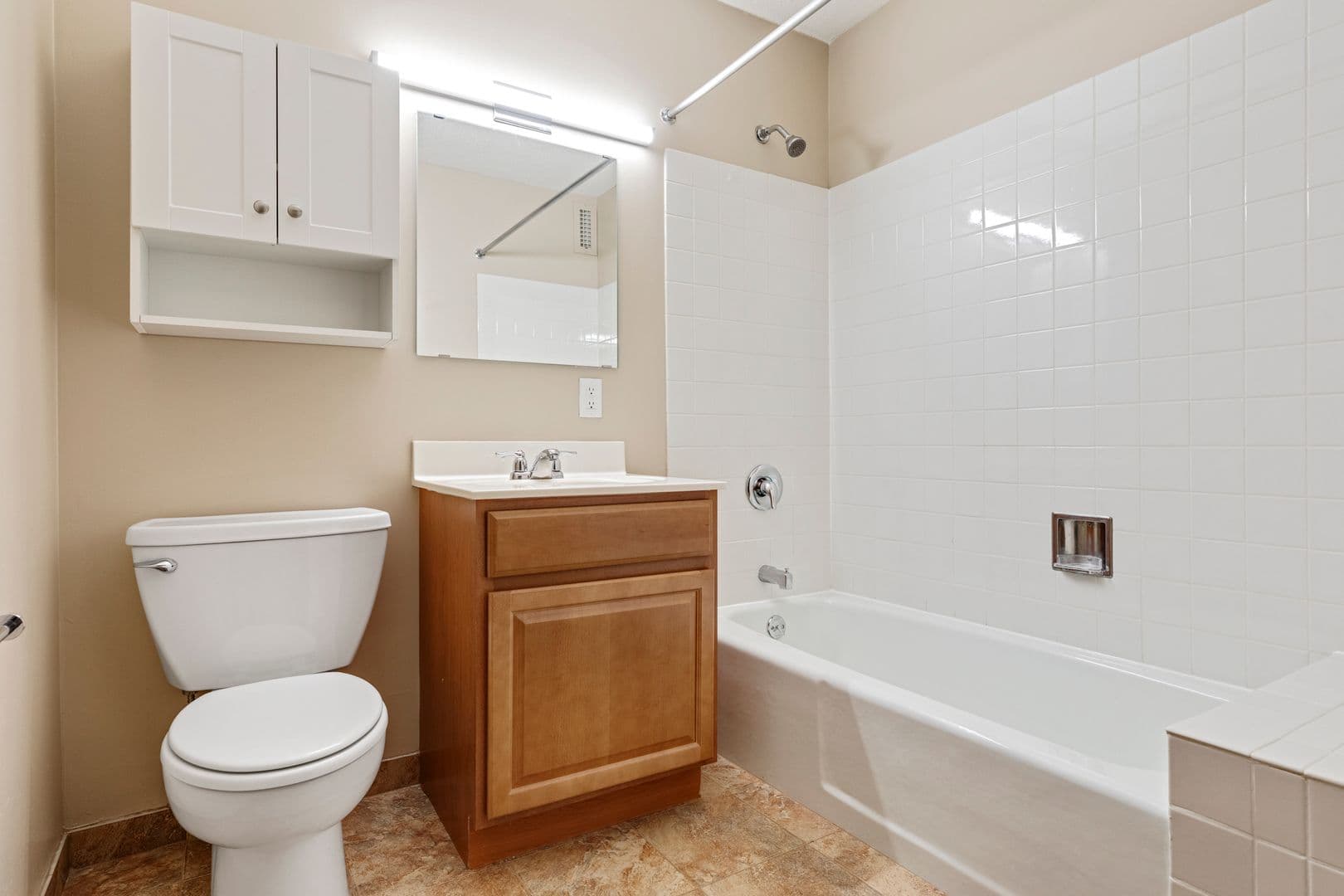 Minneapolis Apartment: 115 2nd Ave South
