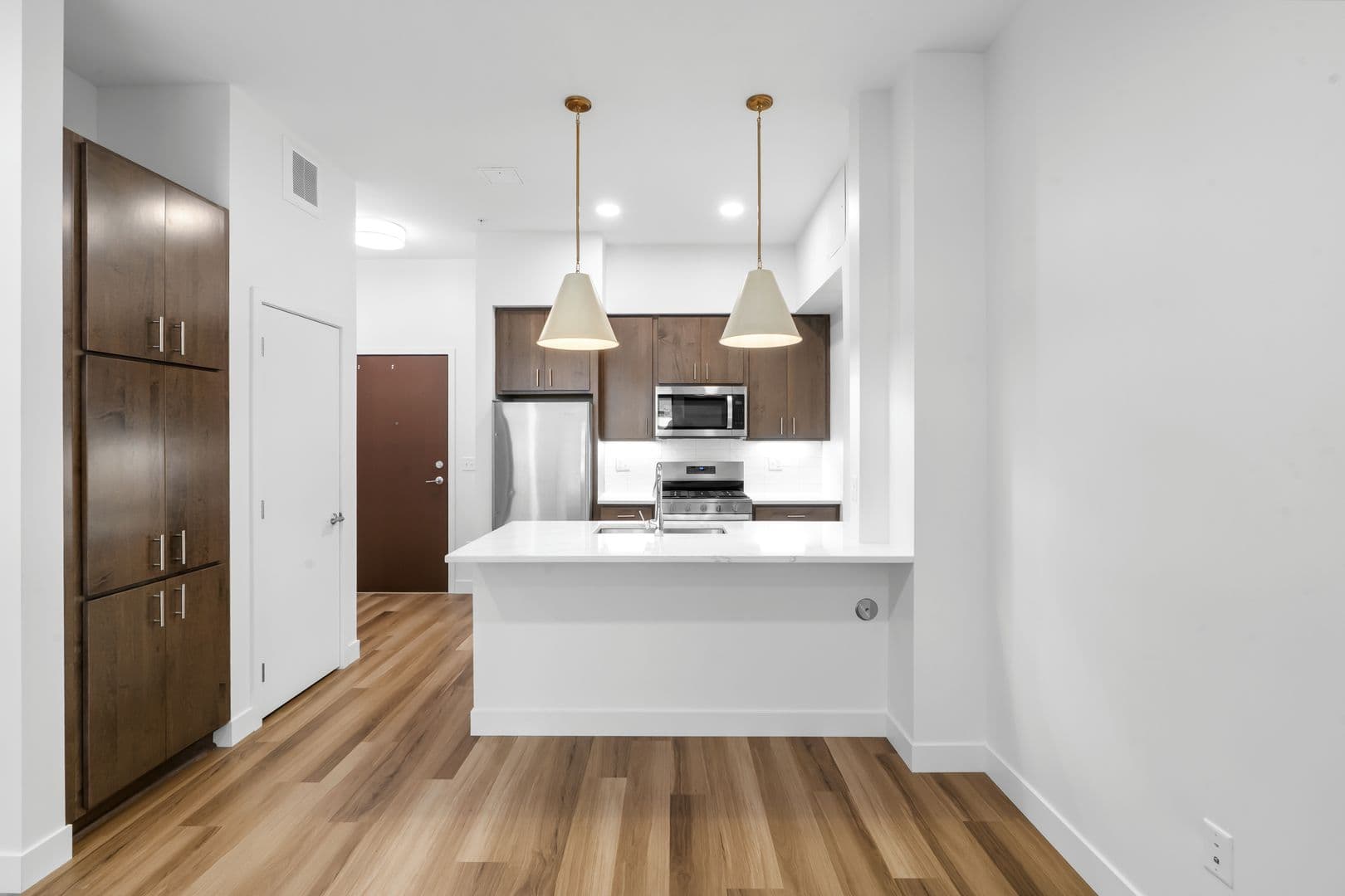Minneapolis Apartment: 115 2nd Ave South