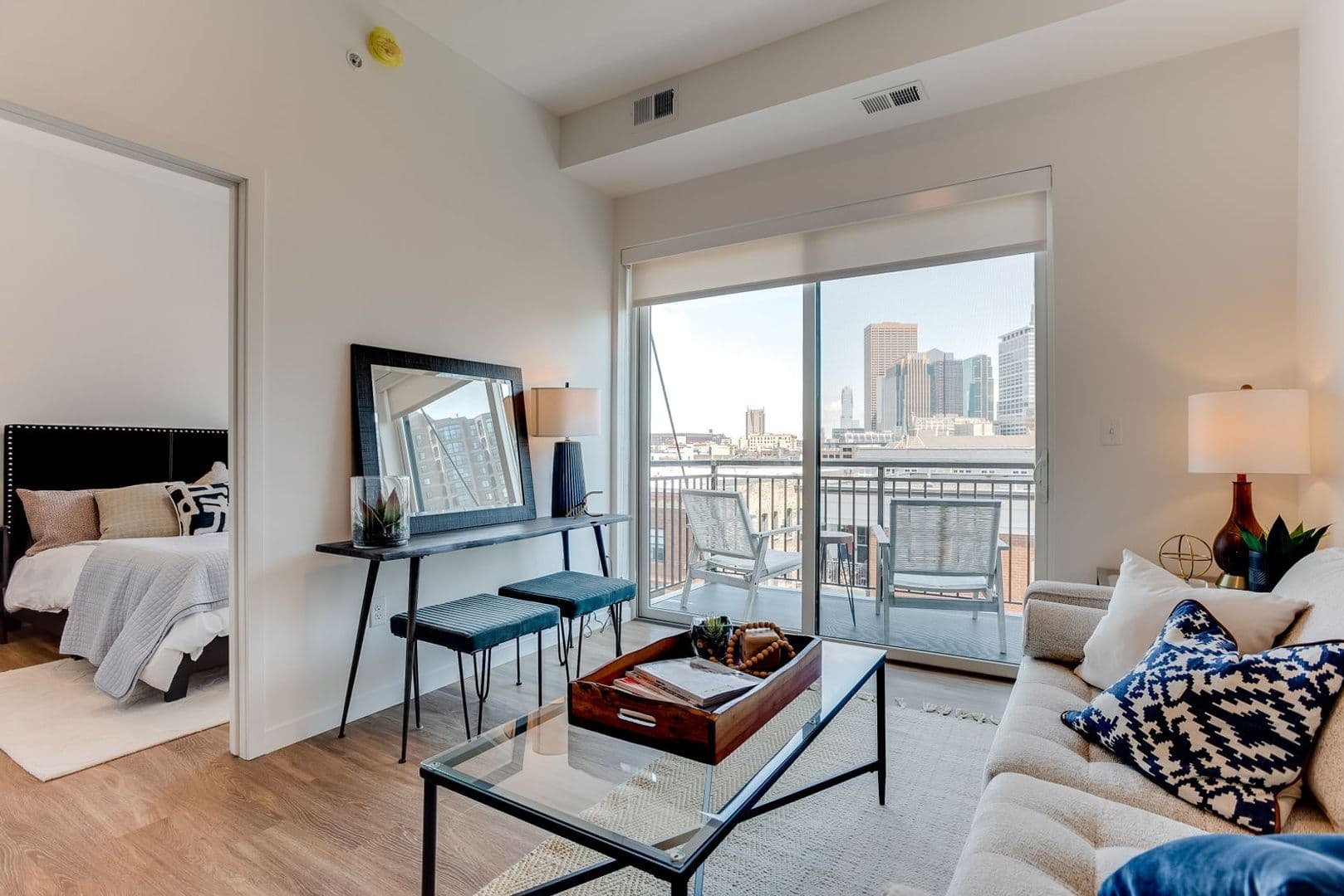 Minneapolis Apartment: 47 Spruce Place