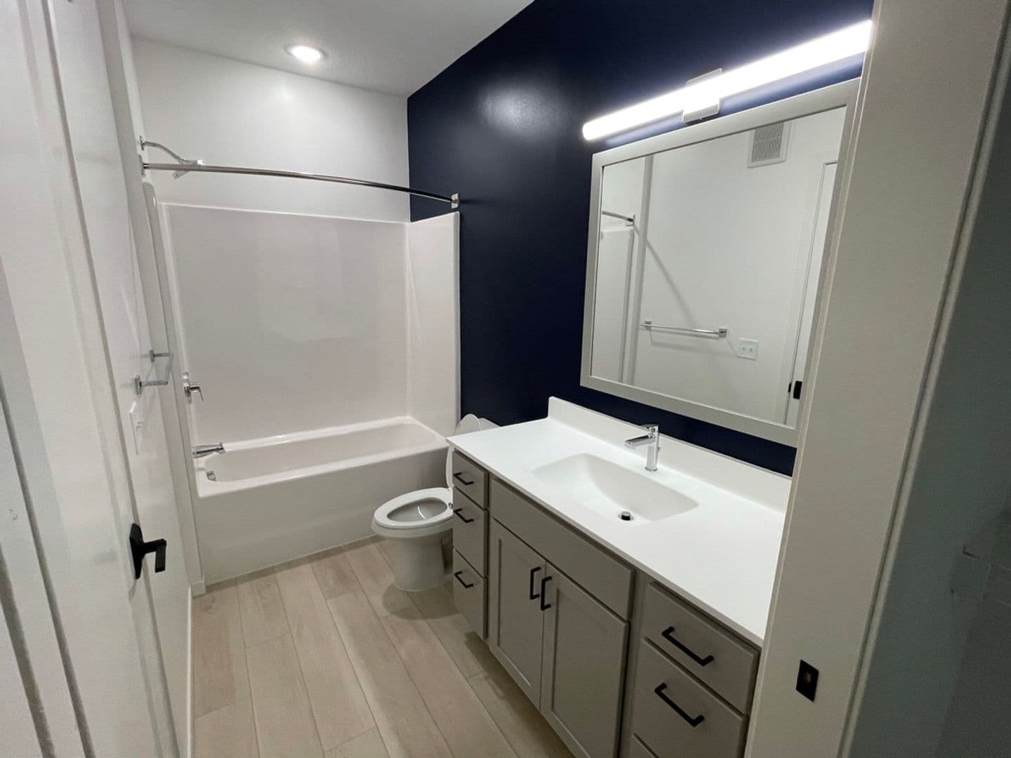 Eagan Apartment: 3810 Ballantrae Road