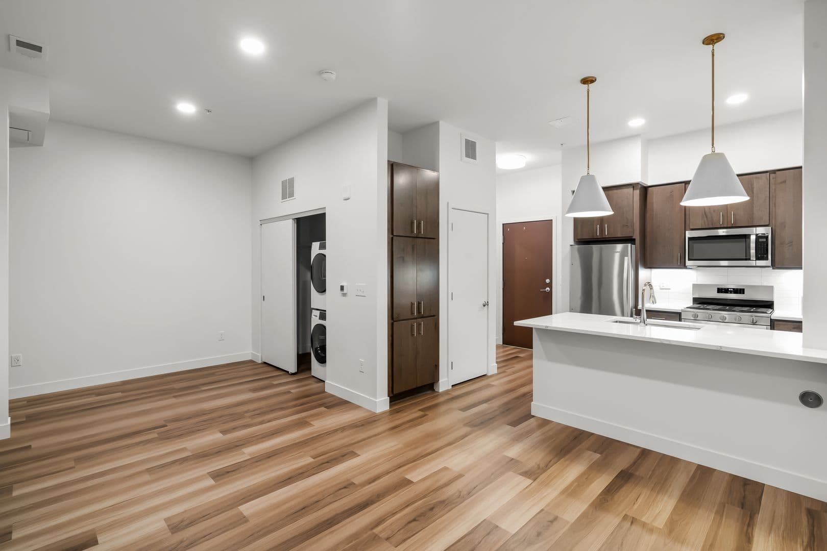 Minneapolis Apartment: 115 2nd Ave South