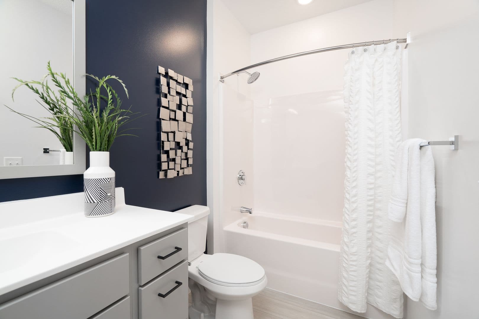 Eagan Apartment: 3810 Ballantrae Road