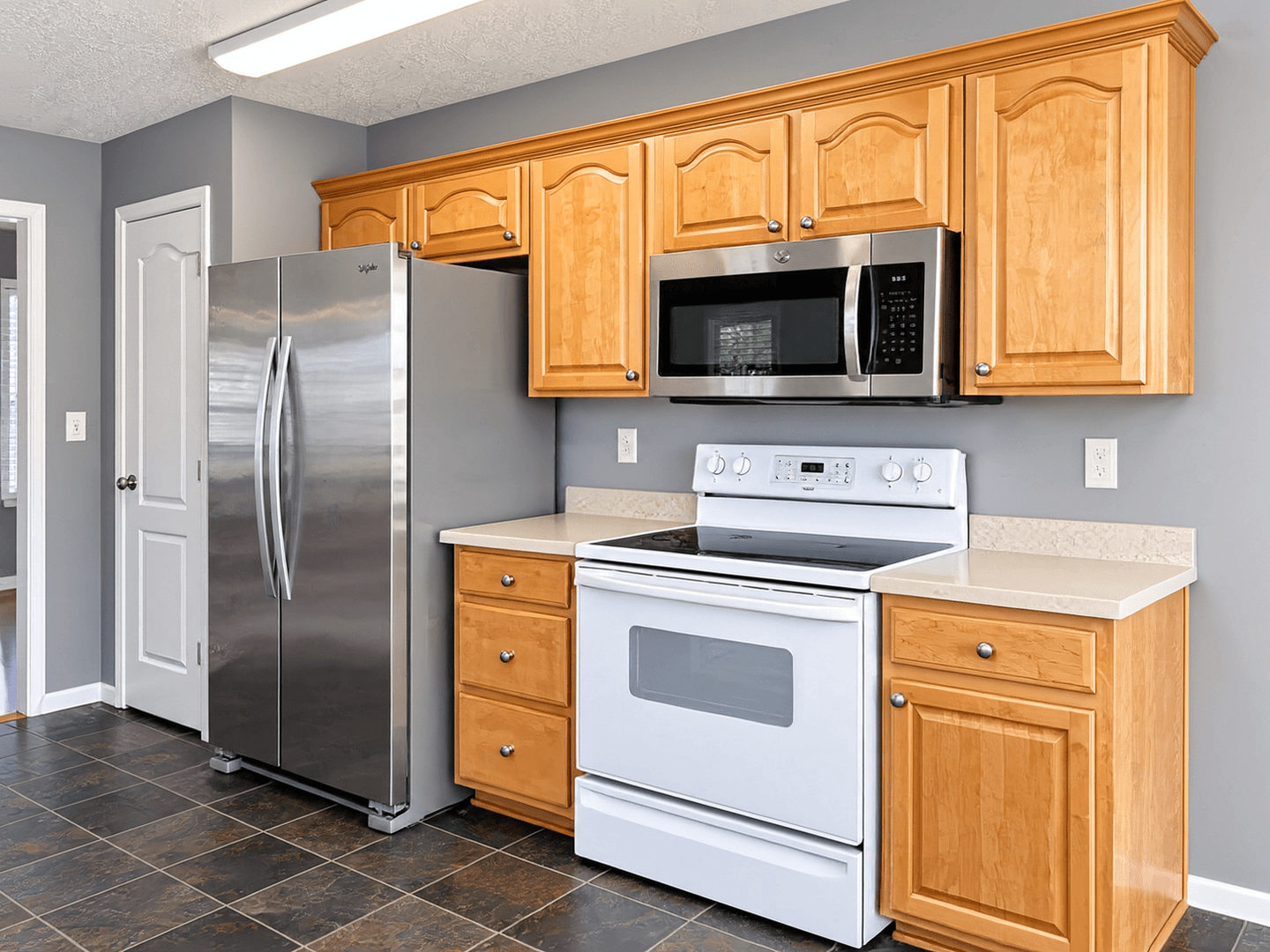 Warner Robins House: 400 Haverhill Circle