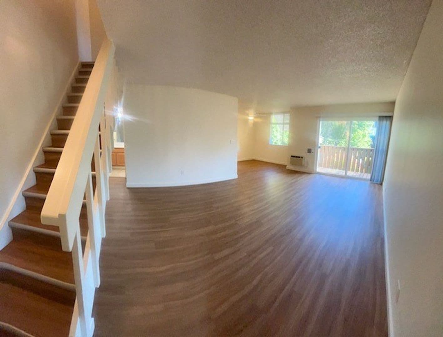 Pleasant Hill Apartment: 111 Cleaveland Road