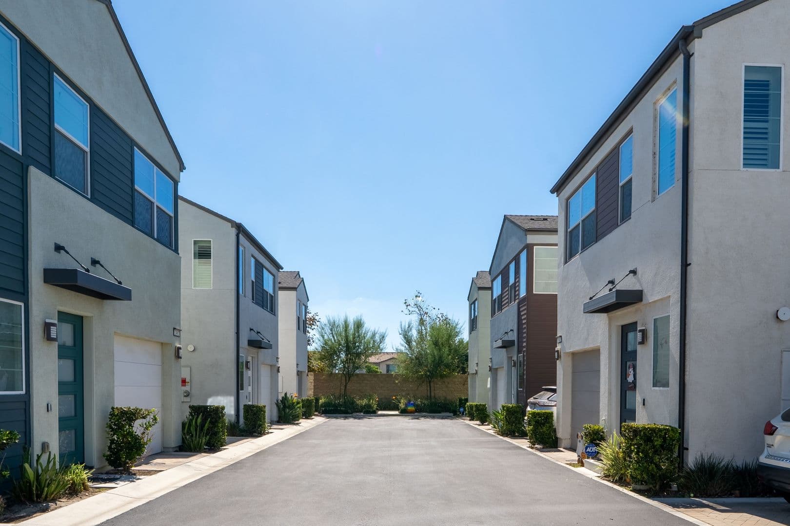 Ontario Condo: 2488 E. Encanto Paseo