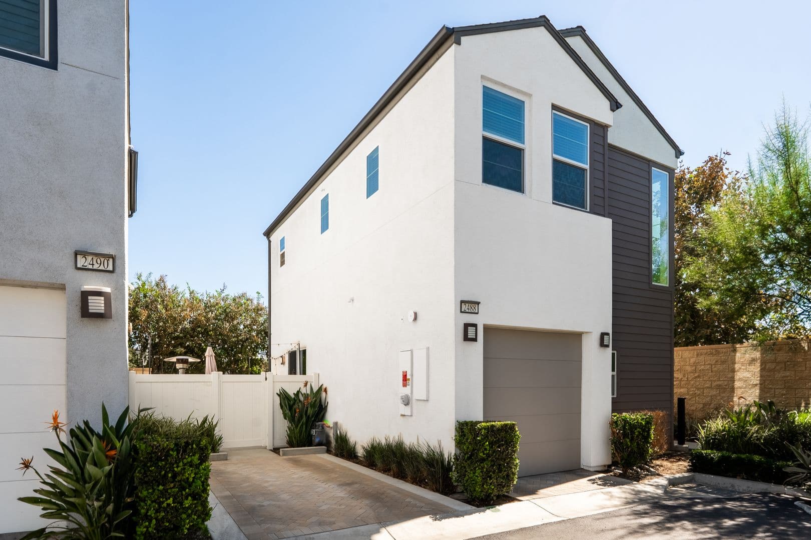 Ontario Condo: 2488 E. Encanto Paseo