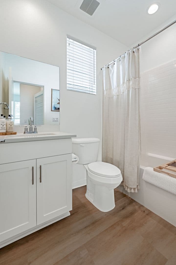 Ontario Condo: 2488 E. Encanto Paseo