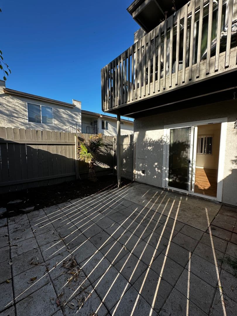 Huntington Beach Apartment: 18661 Libra Circle