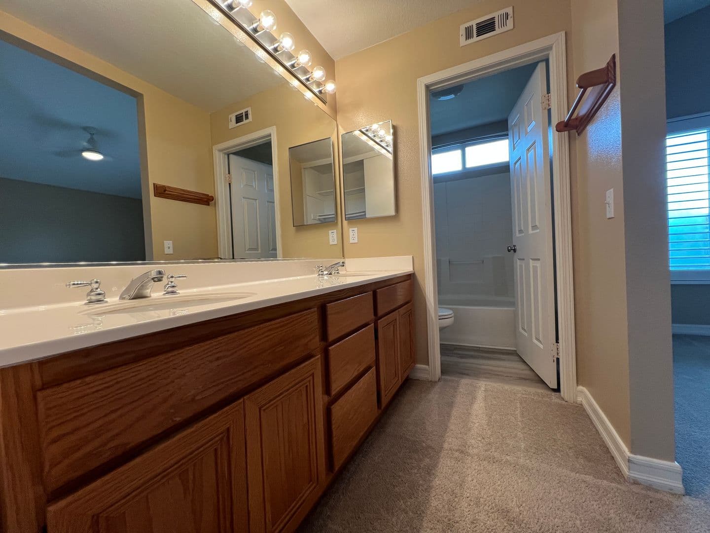 Tustin House: 2540 San Saba St.
