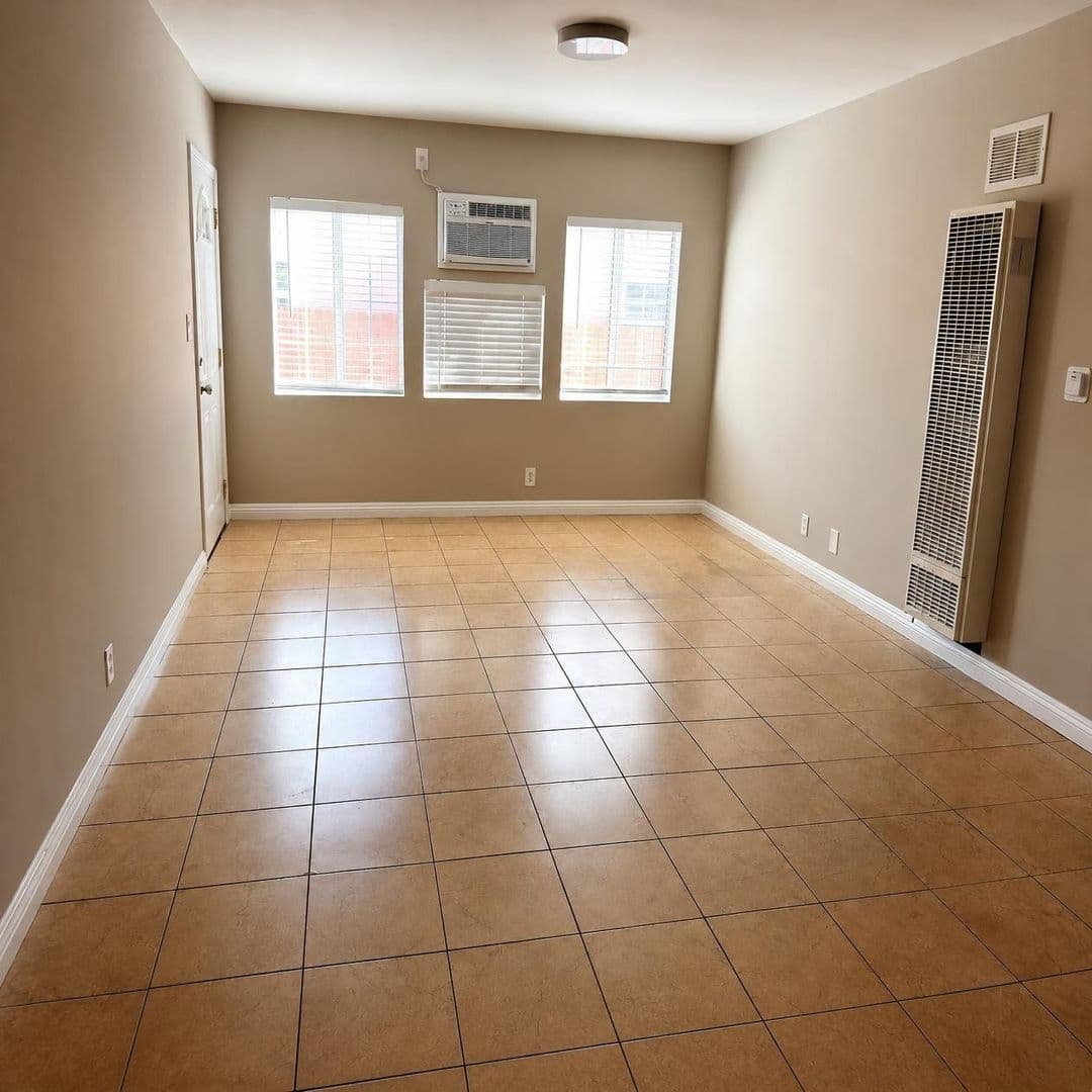 North Hollywood Apartment: 11228-11230 Oxnard