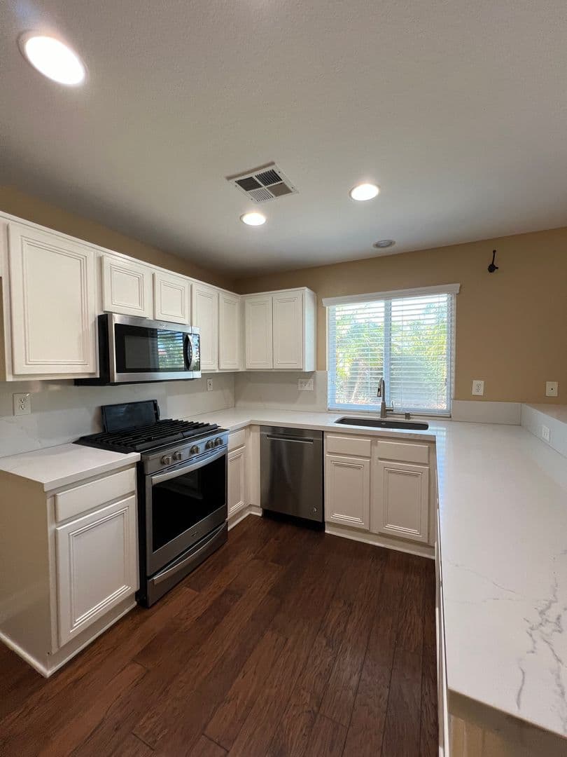 Tustin House: 2540 San Saba St.
