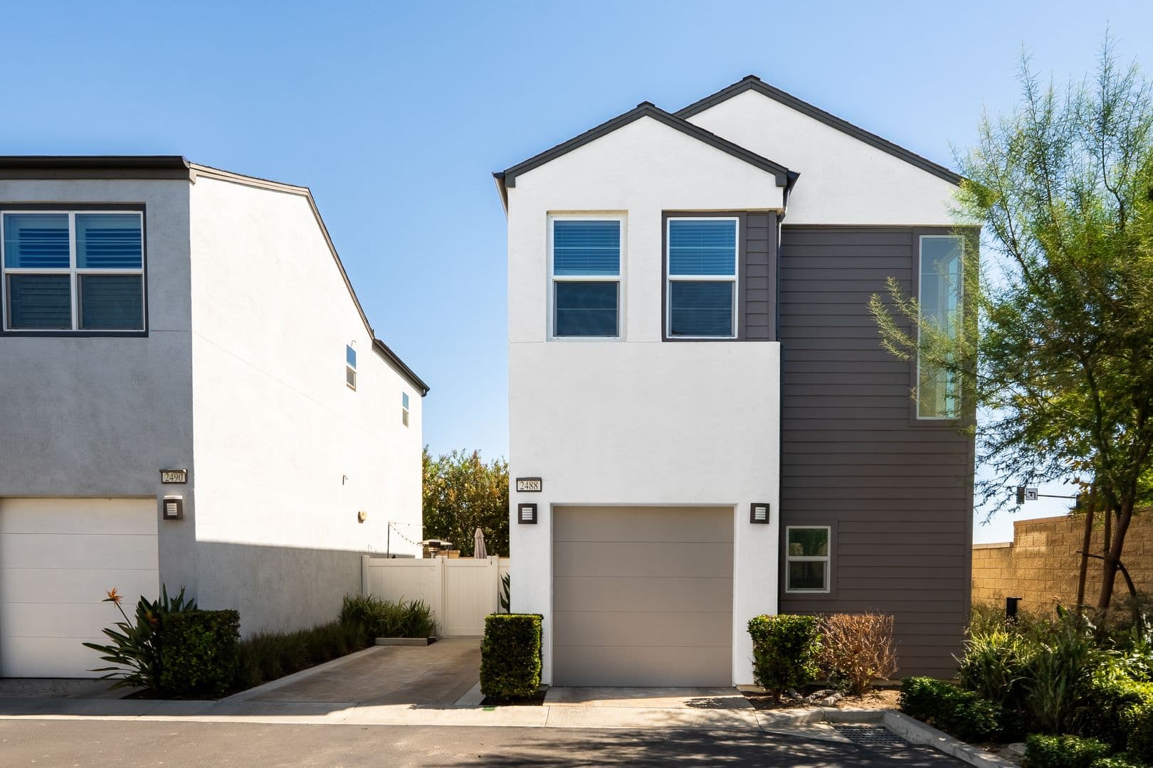 Ontario Condo: 2488 E. Encanto Paseo
