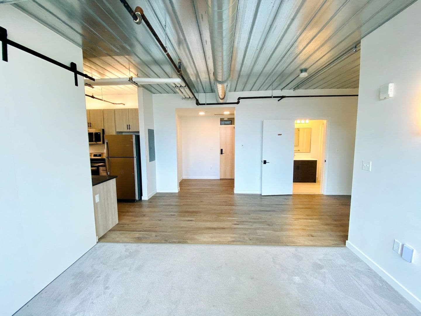 Worcester Apartment: 150 Green Street