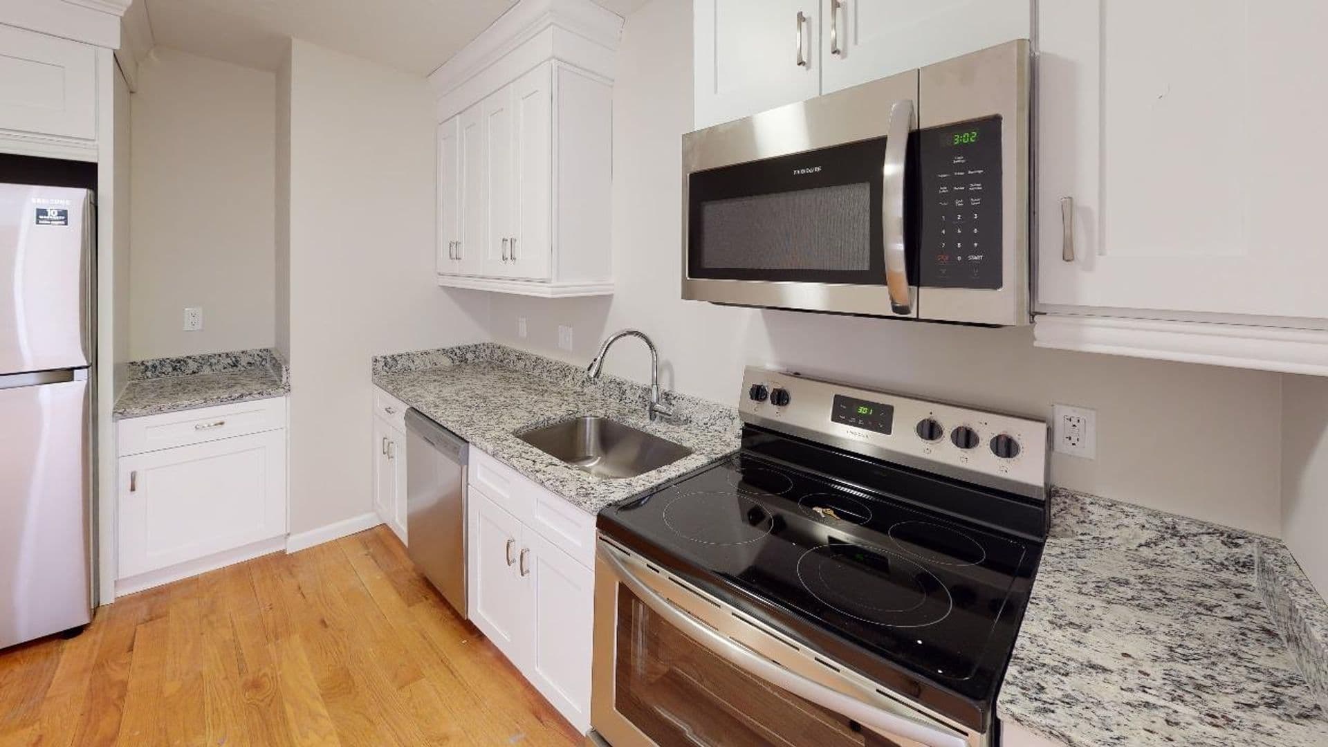 Uxbridge Apartment: 5 South Main Street