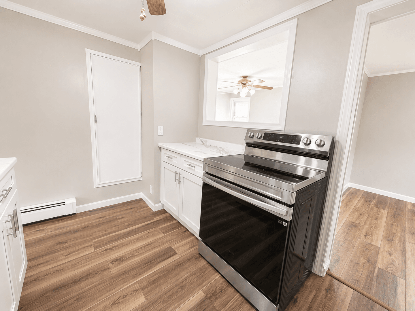 Webster Townhome: 2 & 4 Goodness St