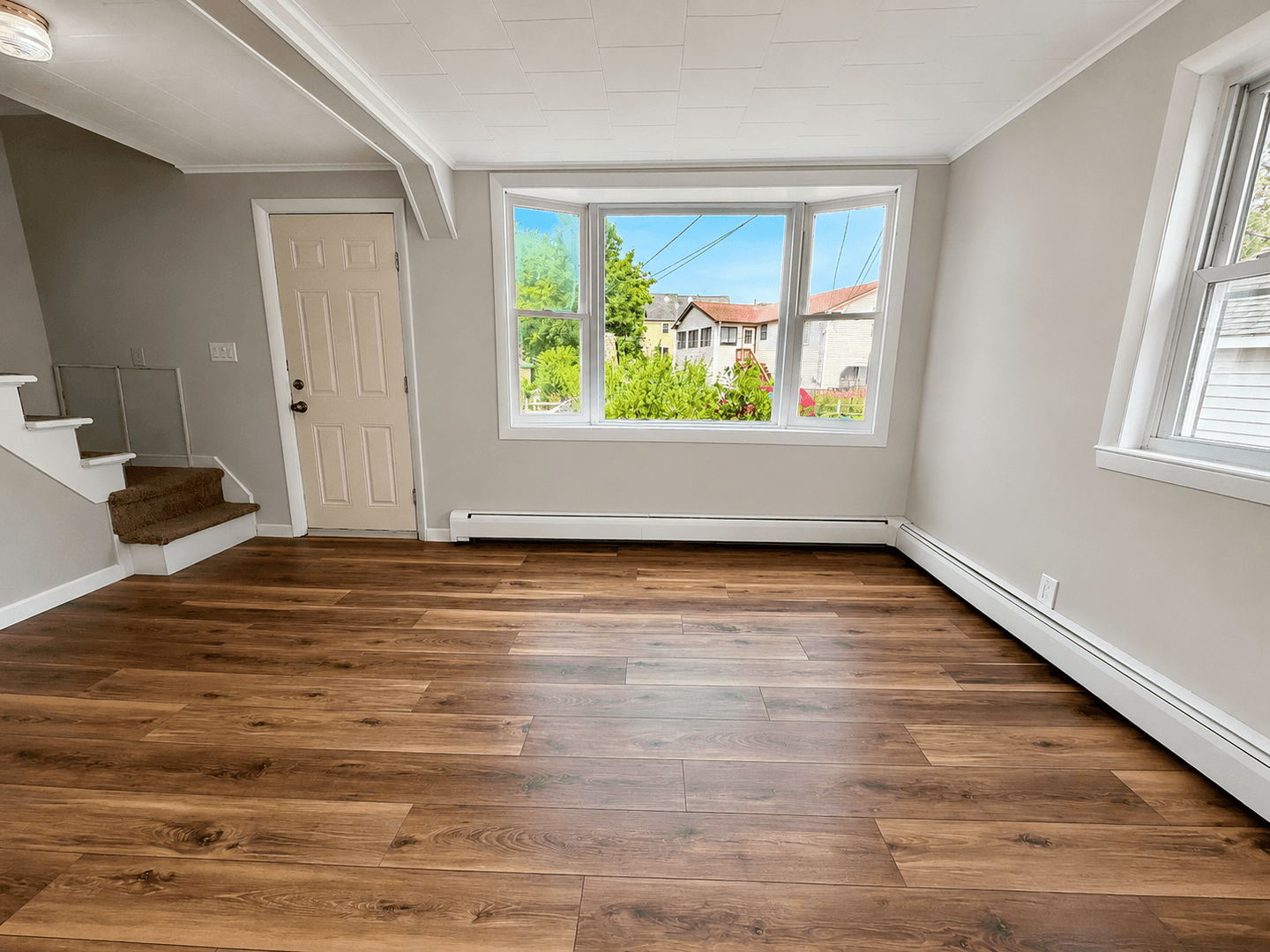 Webster Townhome: 2 & 4 Goodness St