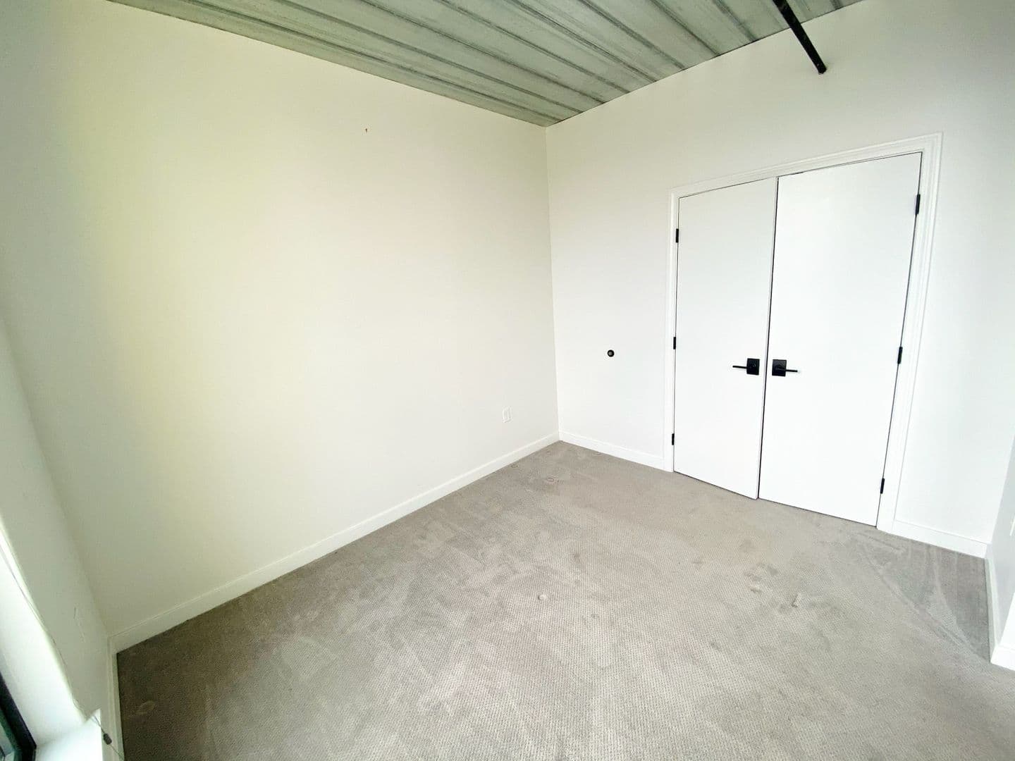 Worcester Apartment: 150 Green Street