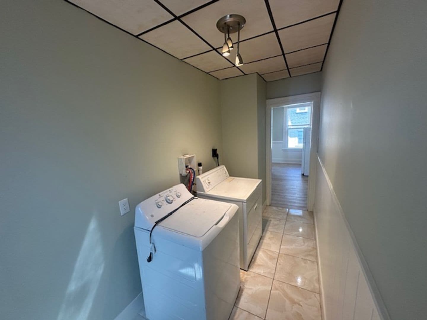 Worcester Apartment: 4 Hillside Street