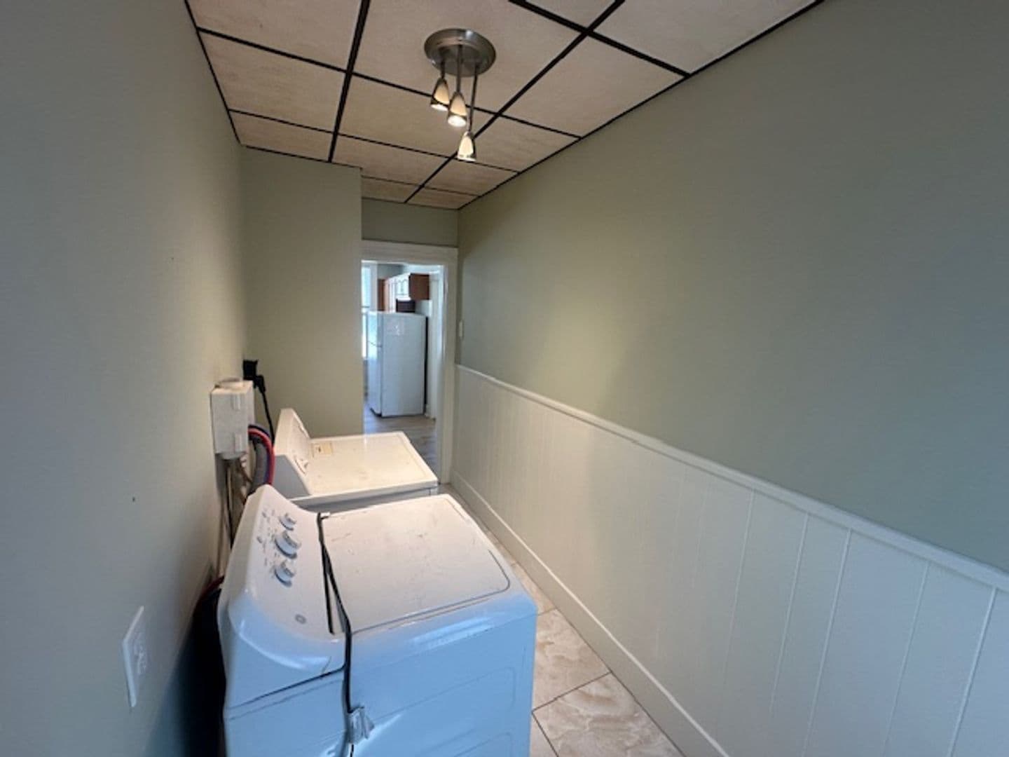 Worcester Apartment: 4 Hillside Street