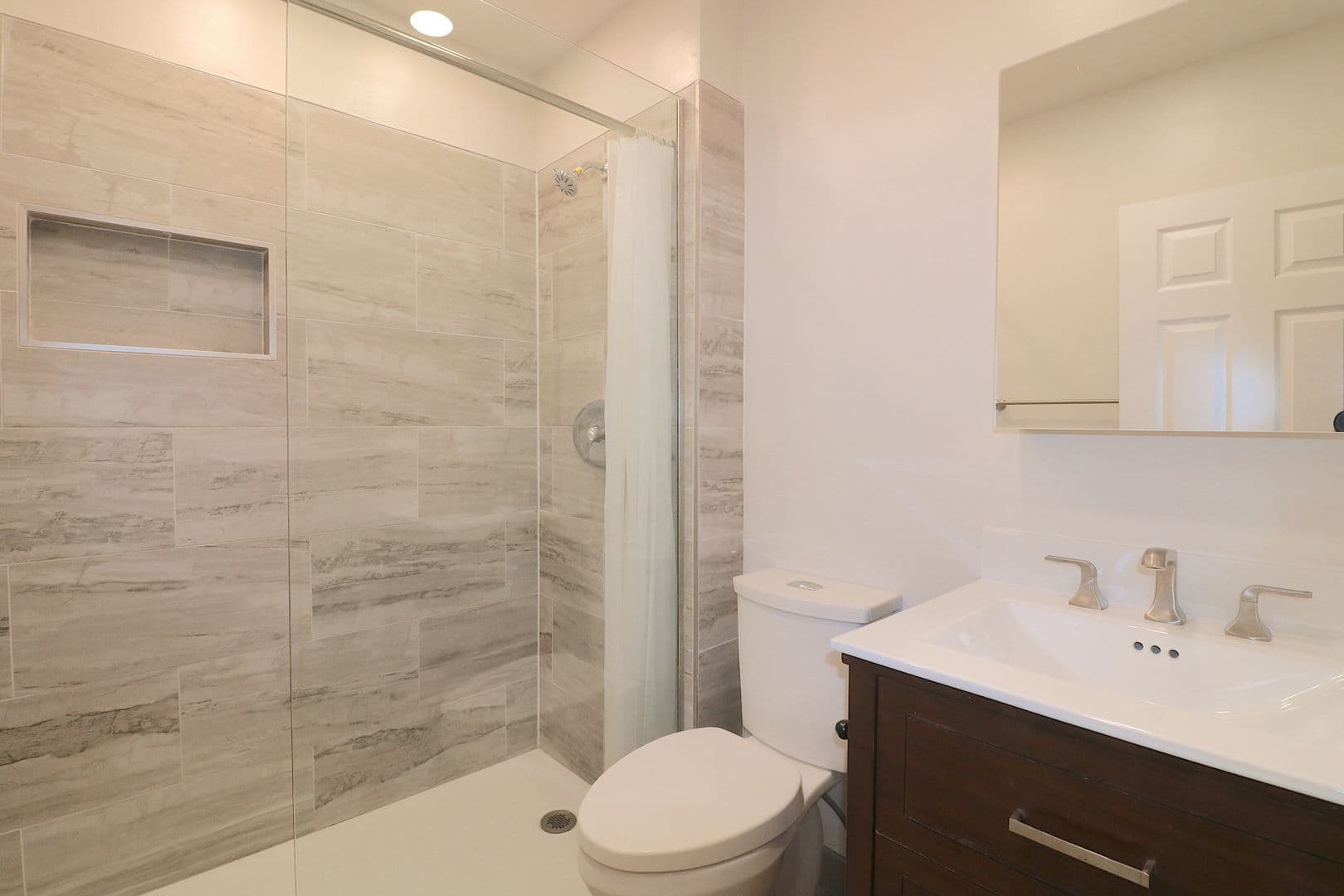San Diego Apartment: 2142 Fifth Avenue