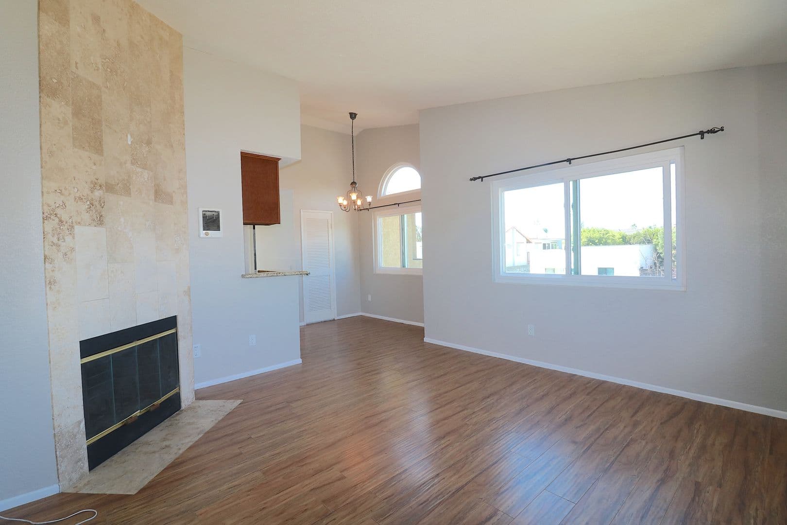 San Diego Condo: 4377 Wilson Avenue