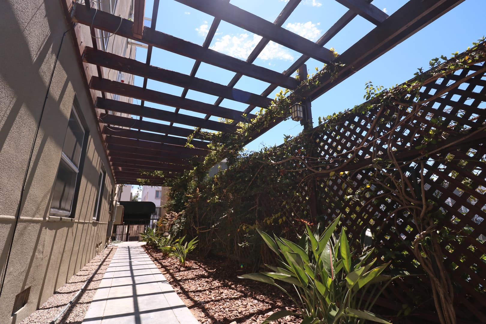 San Diego Apartment: 2142 Fifth Avenue