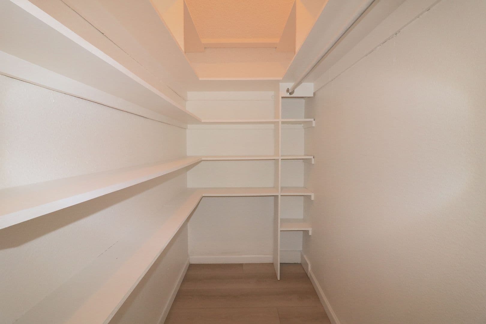 San Diego Apartment: 4333 Winona Avenue