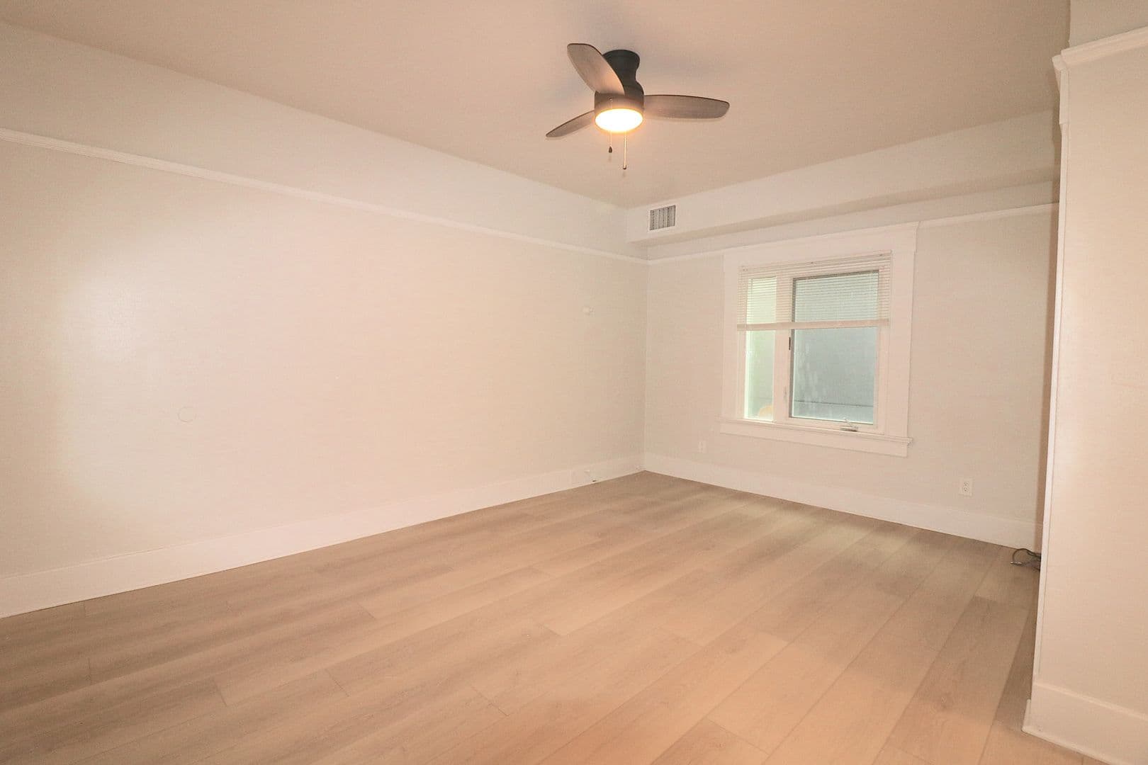 San Diego Apartment: 2142 Fifth Avenue