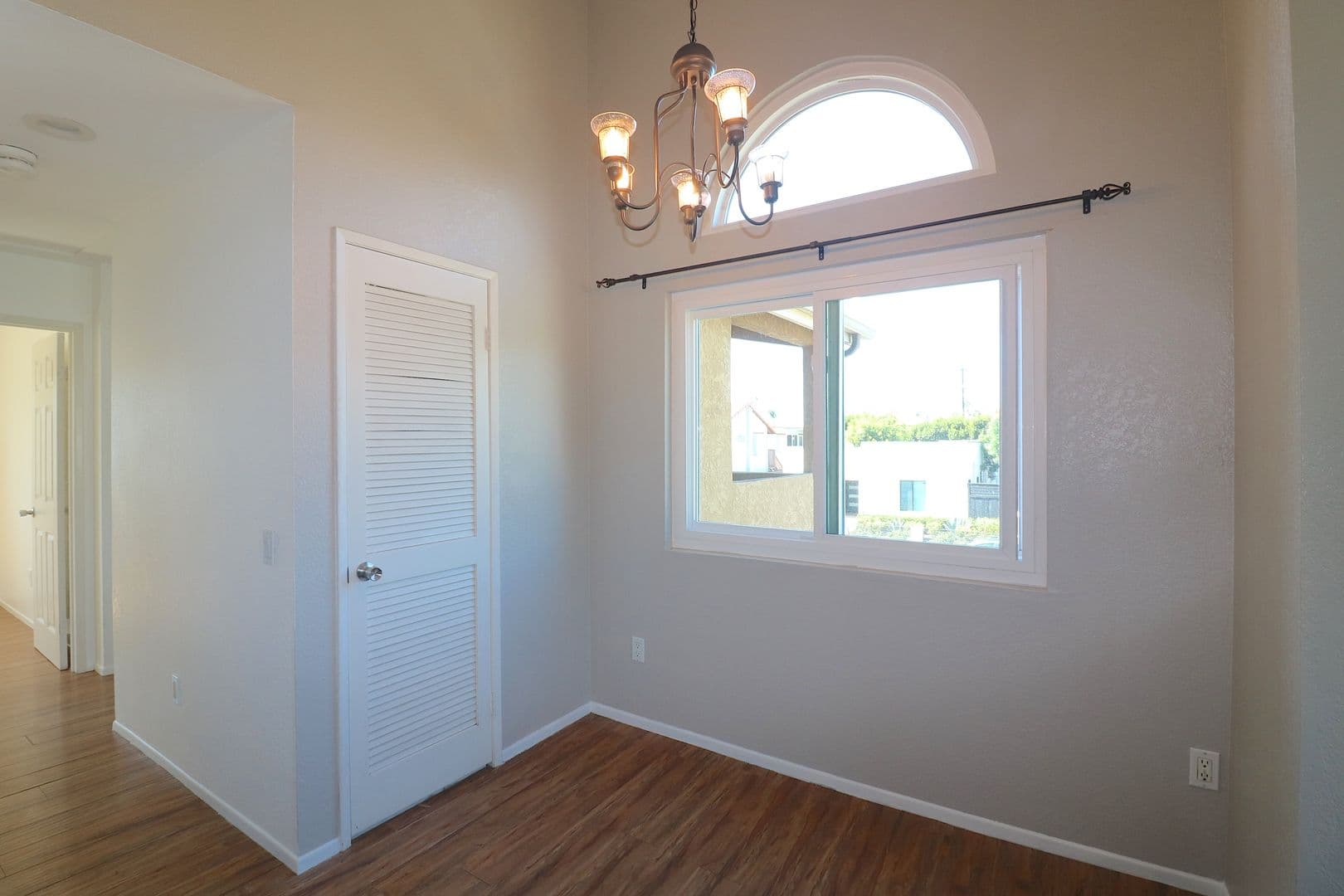 San Diego Condo: 4377 Wilson Avenue