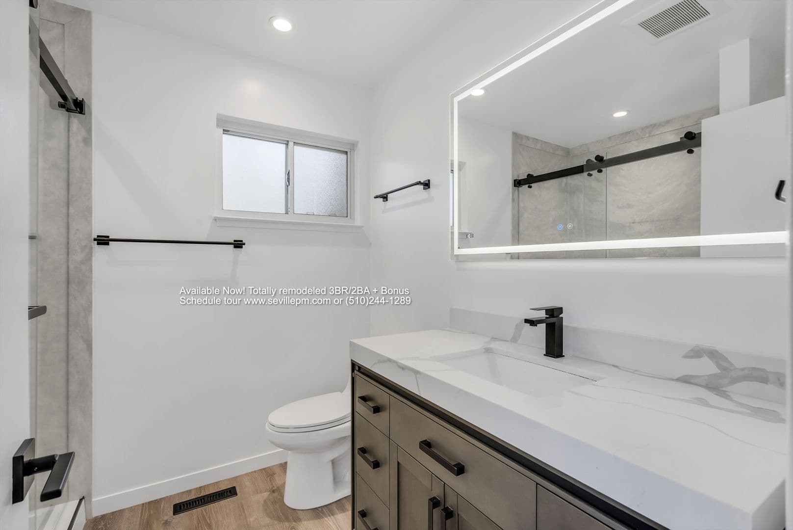 Oakland House: 5945 Girvin Dr