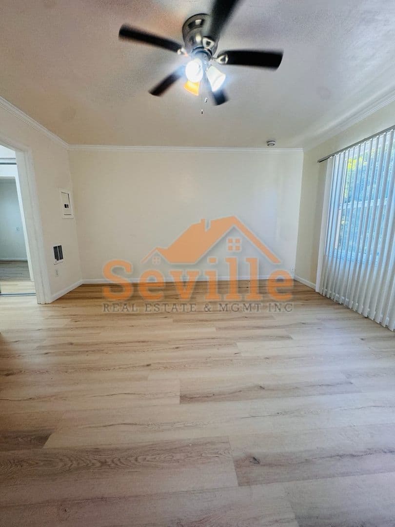 Oakland Apartment: 1808 Chestnut St