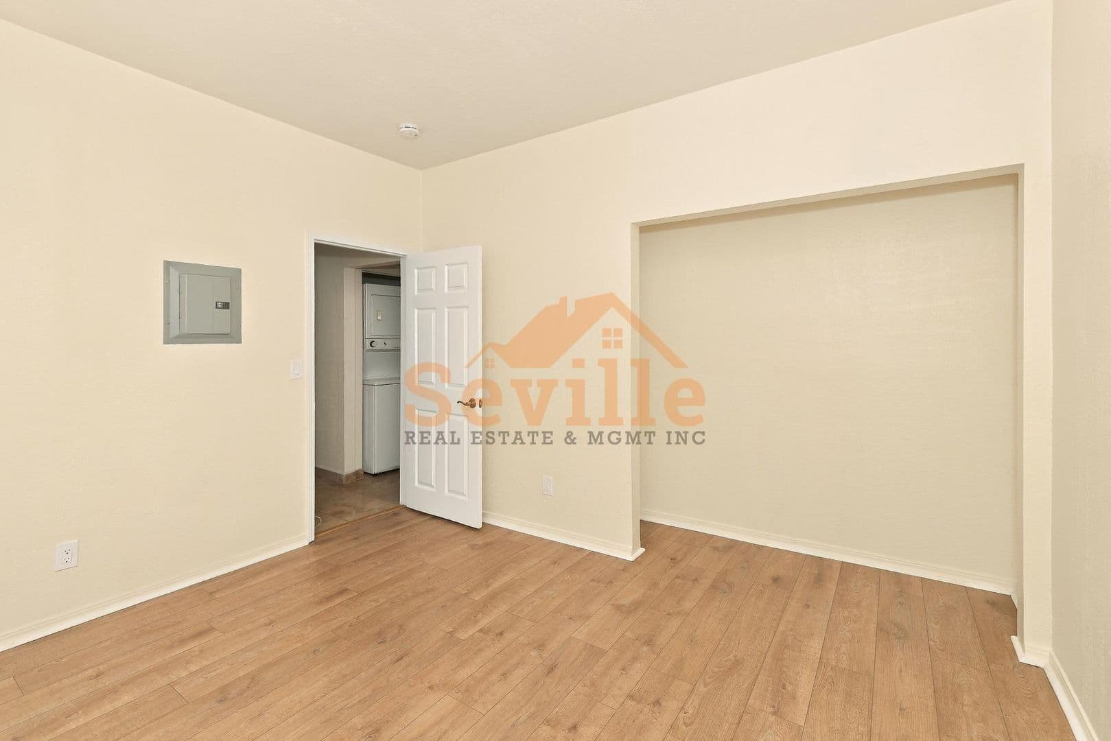 Oakland Condo: 619 22nd St