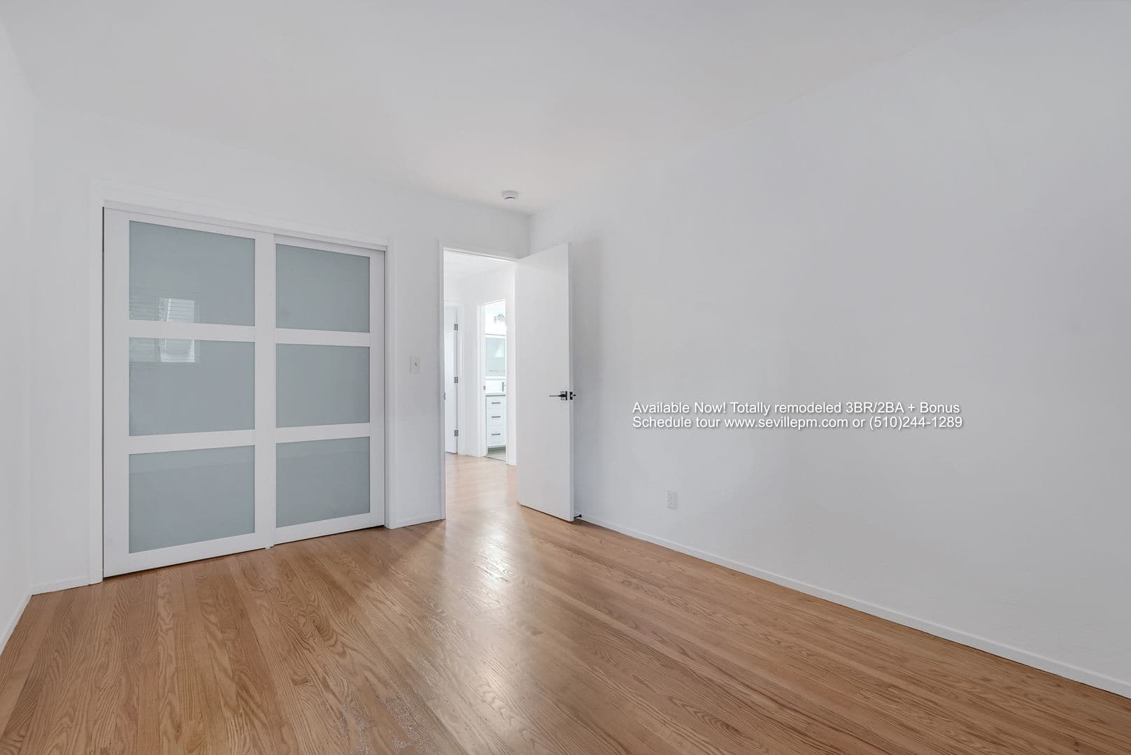 Oakland House: 5945 Girvin Dr